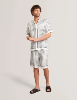 Border Print Short Sleeve Resort Shirt
