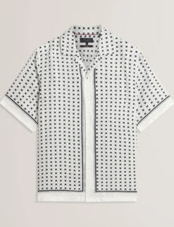 Border Print Short Sleeve Resort Shirt