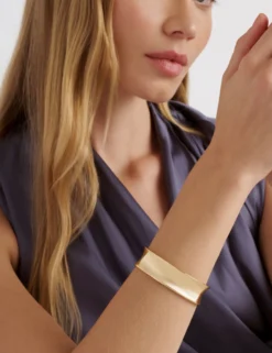 Concave Cuff