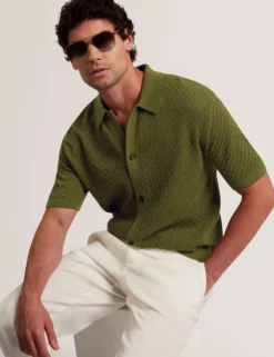 Diamond Crochet Knit Short Sleeve Shirt