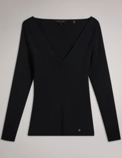 Fitted V-Neck Long Sleeve Knit Top