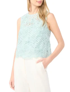 Floral Crosshatch Cropped Shell Top