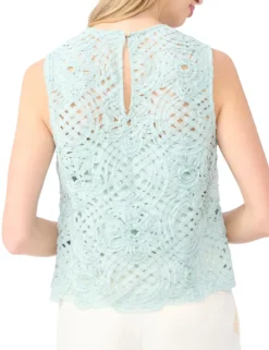 Floral Crosshatch Cropped Shell Top