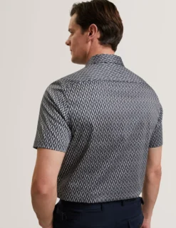 Geometric Leaf Print Short Sleeve Shirt