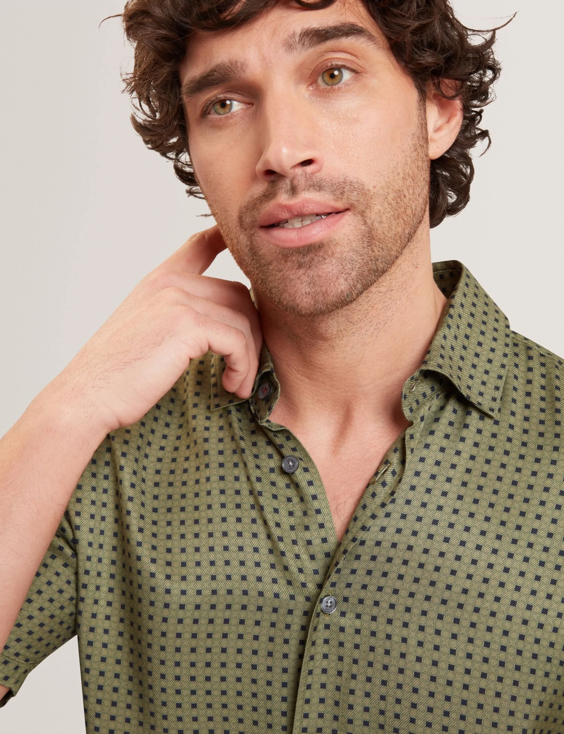 Geometric Tile Print Short Sleeve Shirt
