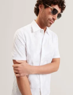 Jacquard Leaf Texture Short Sleeve Shirt