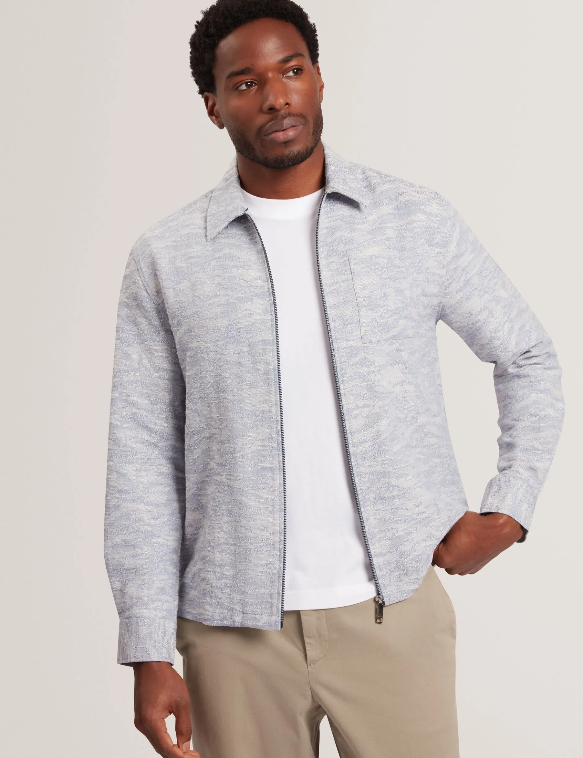 Jacquard Light Denim Zip-Through Overshirt