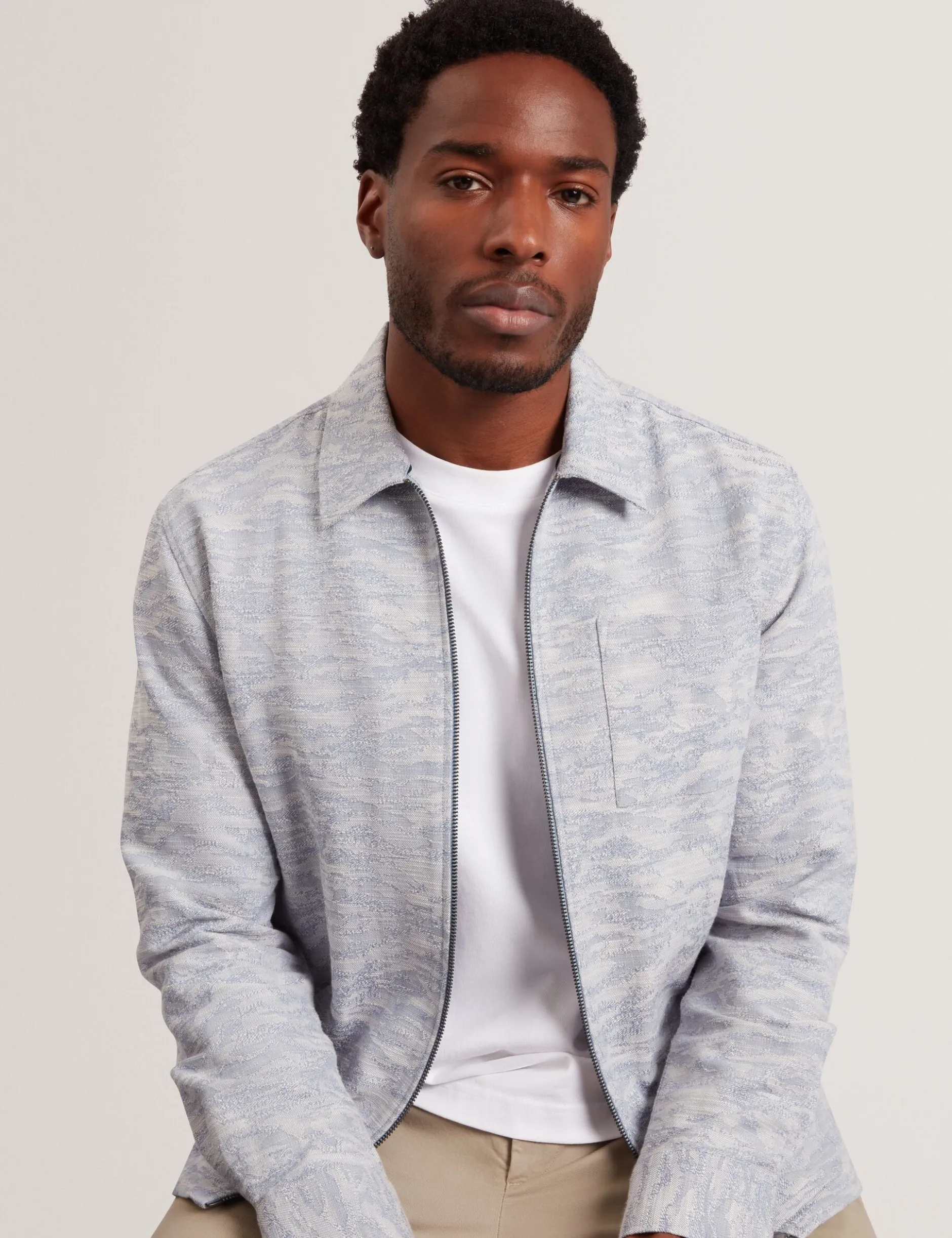 Jacquard Light Denim Zip-Through Overshirt