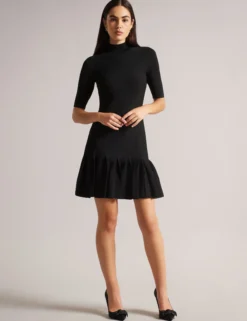 Pleated Hem Bodycon Knit Mini Dress