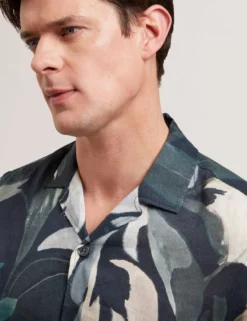 Relaxed Floral Short Sleeve Linen Shirt