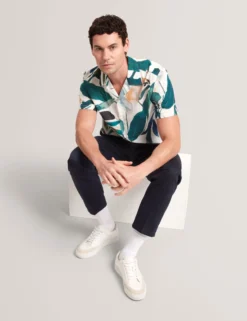 Relaxed Floral Short Sleeve Linen Shirt
