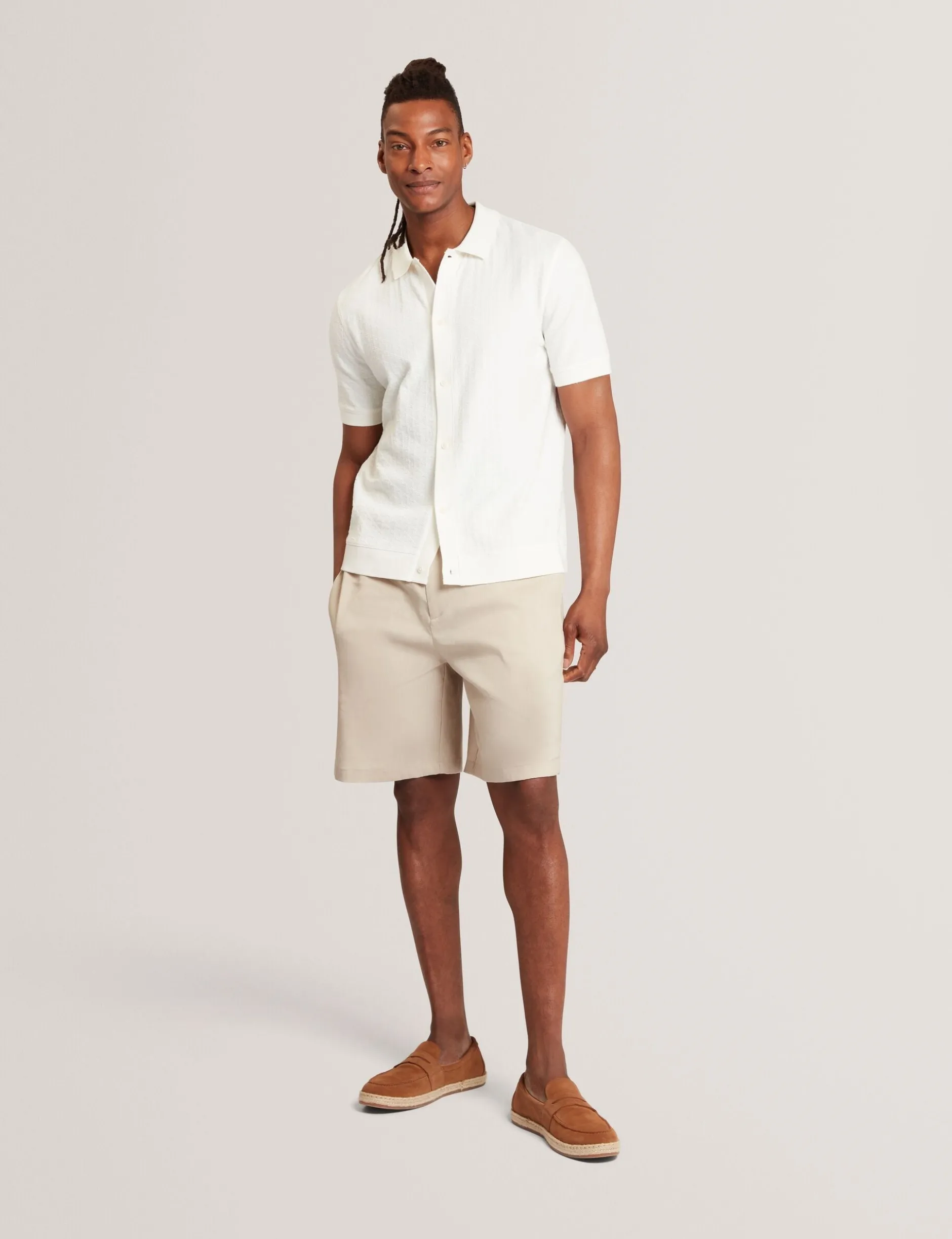 Relaxed Linen Blend Elasticated Shorts