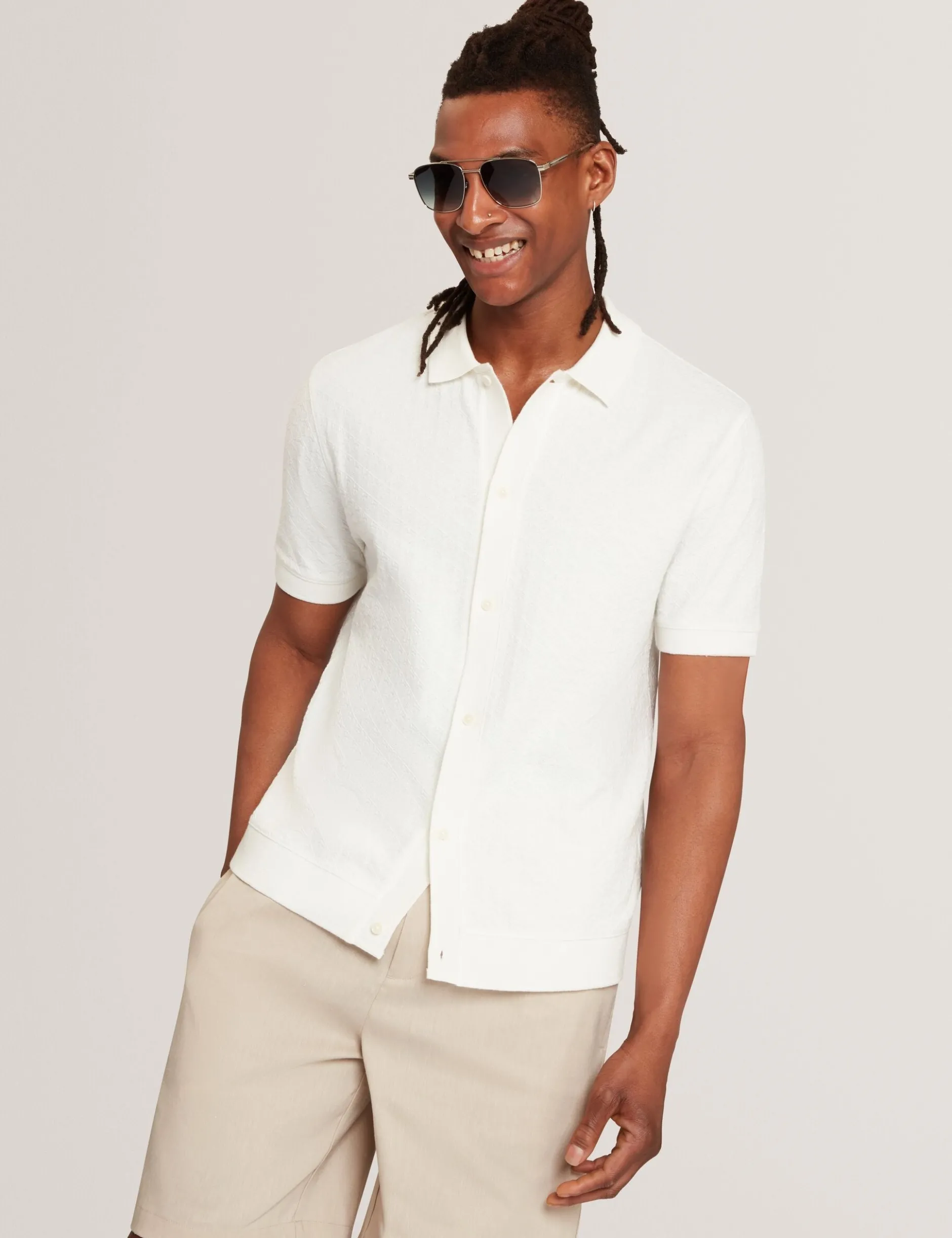Relaxed Linen Blend Elasticated Shorts