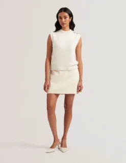 Rose Button Wool Knit Tank Top