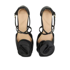 Sandal