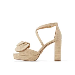 Sandal