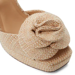 Sandal