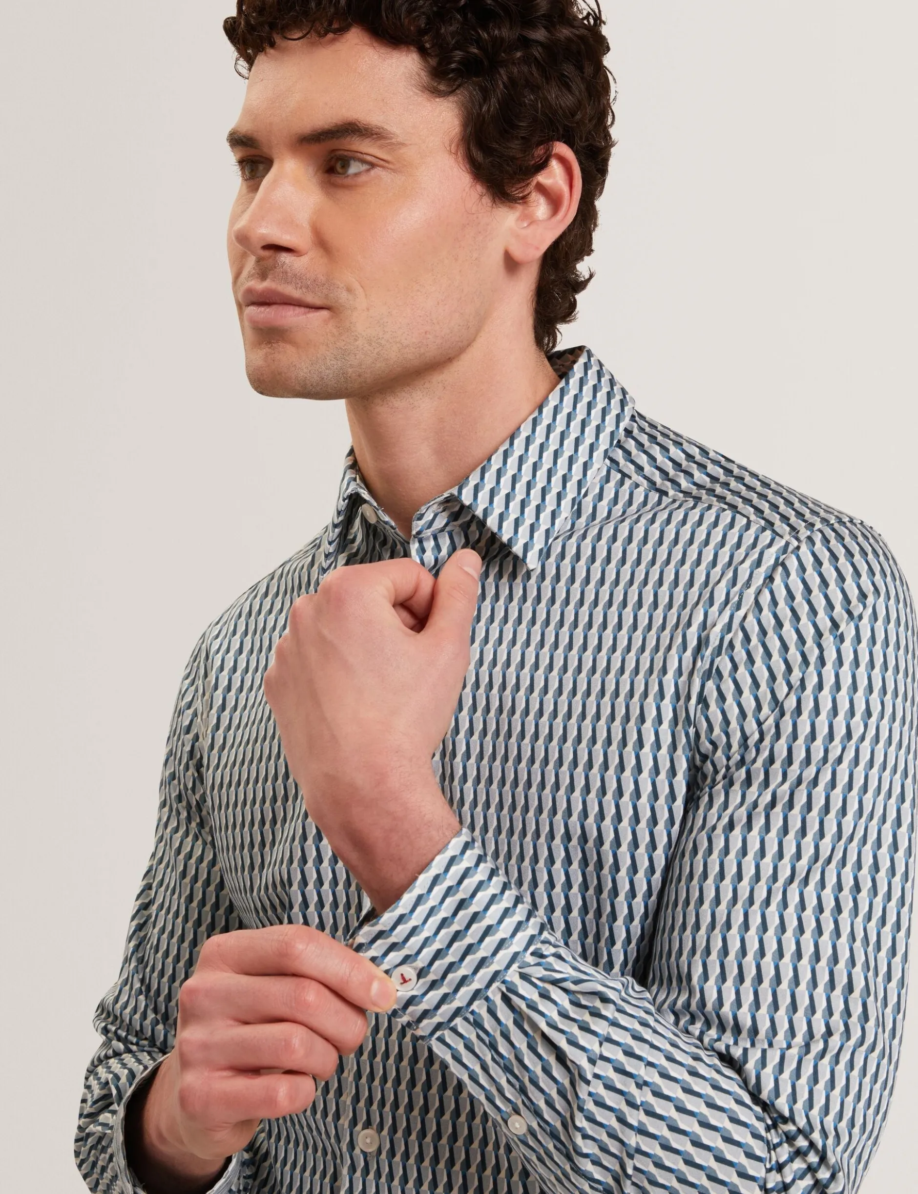 Slim Geo Striped Long Sleeve Shirt