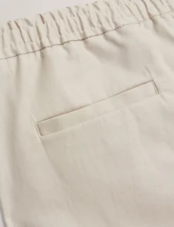 Slim Stretch Chino