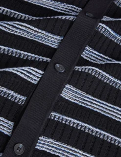Stitched Stripe Knit Short Sleeve Shirt