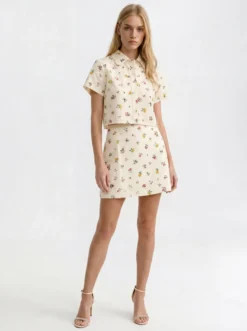 Wildflower Embroidered Cropped Shirt