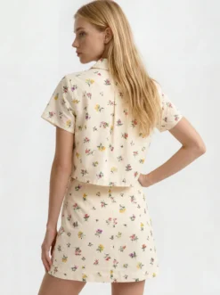Wildflower Embroidered Cropped Shirt